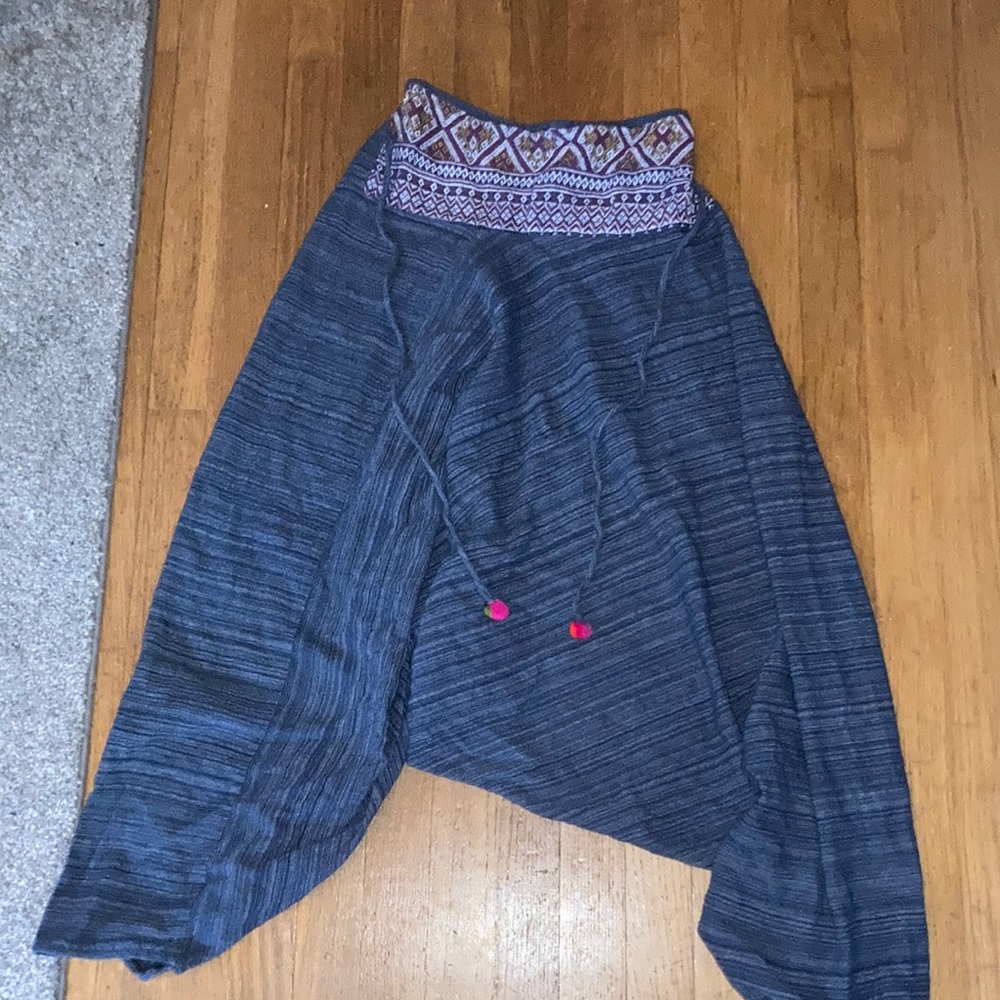 100% cotton elephant pants super cute and great for festivals and comfy as well!